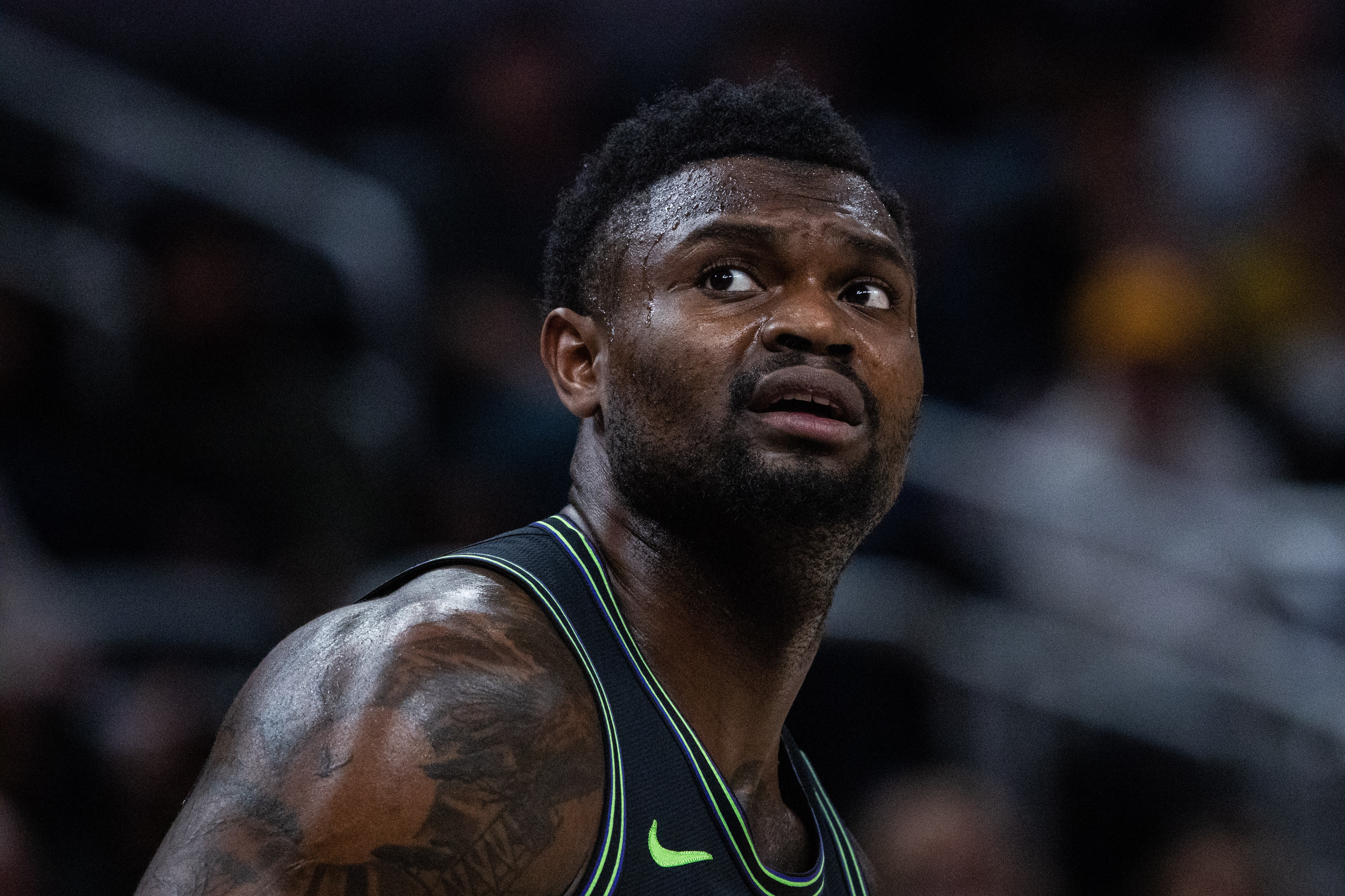 篮球比分-几乎隐身！锡安首节3投1中 仅得到2分3篮板&amp;正负值-8